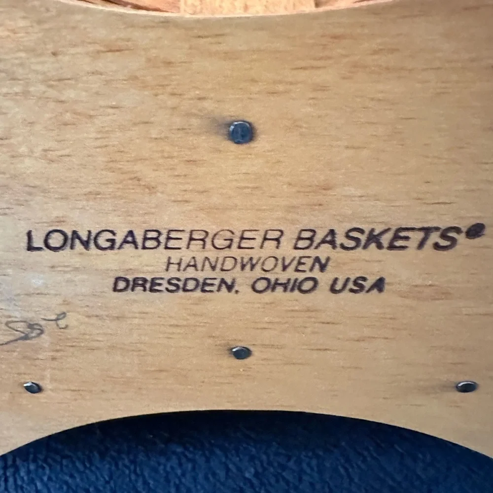 Longaberger Soda or Wine Floral Lined Wicker Basket with Insert for Ice